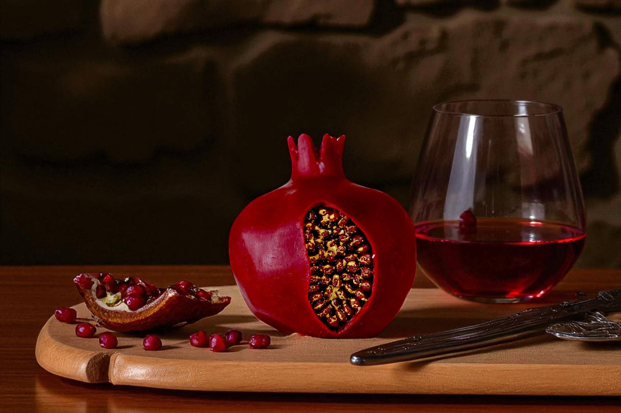 Agaboo Candle - Wholesale Travel Candles - Pomegranate Candle with Golden Seeds 3.5x3in1