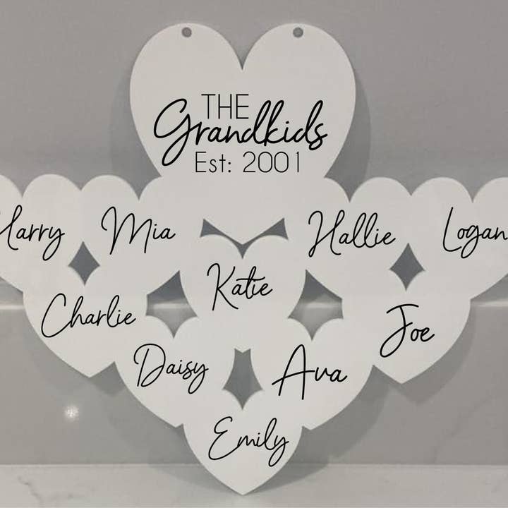 Hanging Family of Hearts 3mm White Acrylic for wholesale by Acrylico