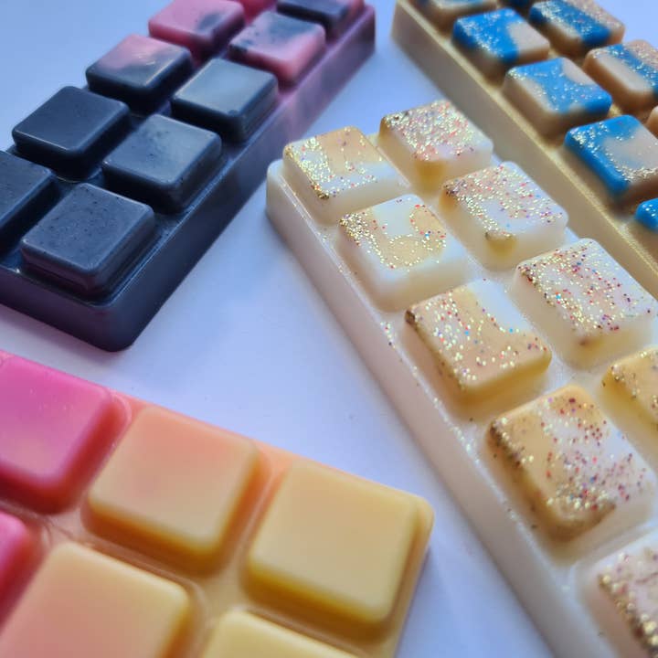 10 cell snap bar for wholesale by Warty Gifts