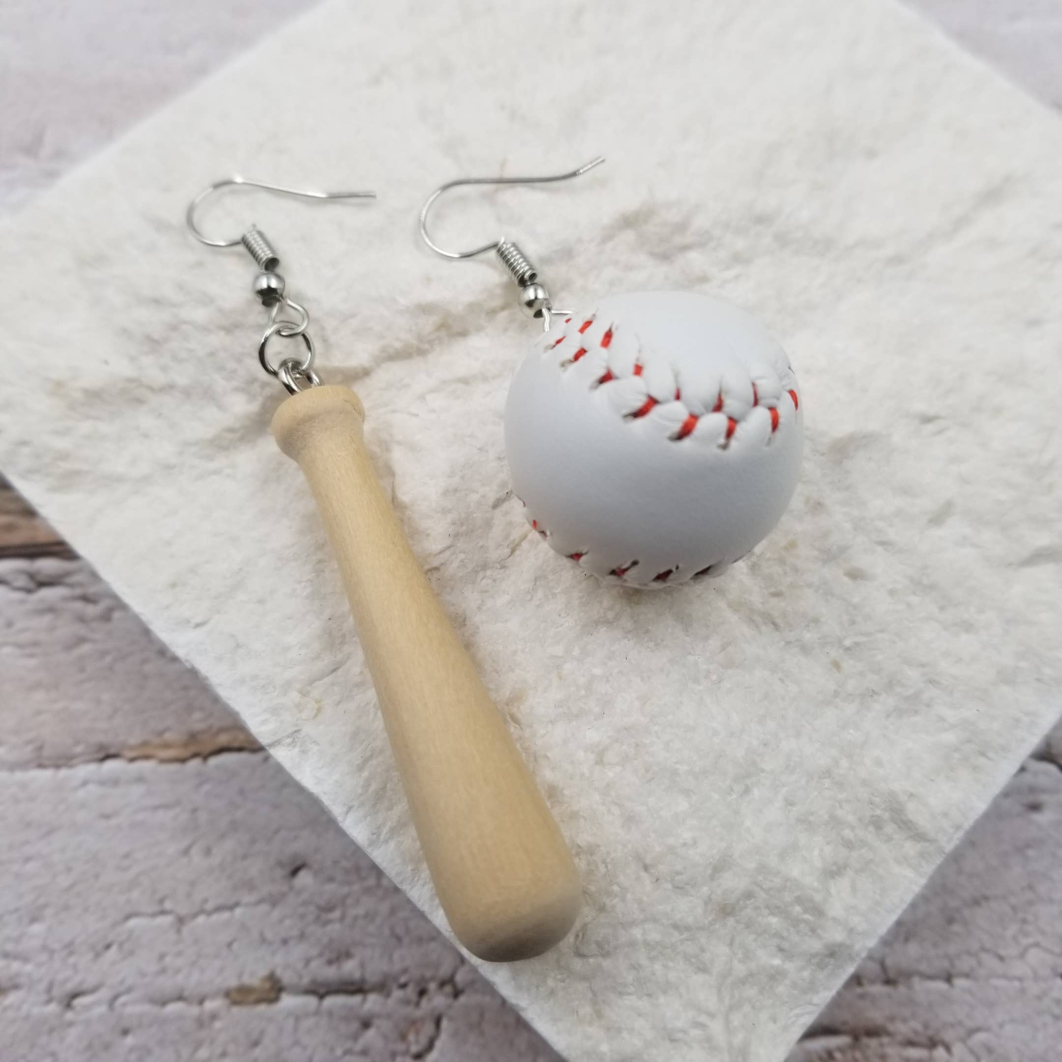 Treasure Wholesale - Wholesale Dangle Earrings - Wood And Leather Baseball Earring0