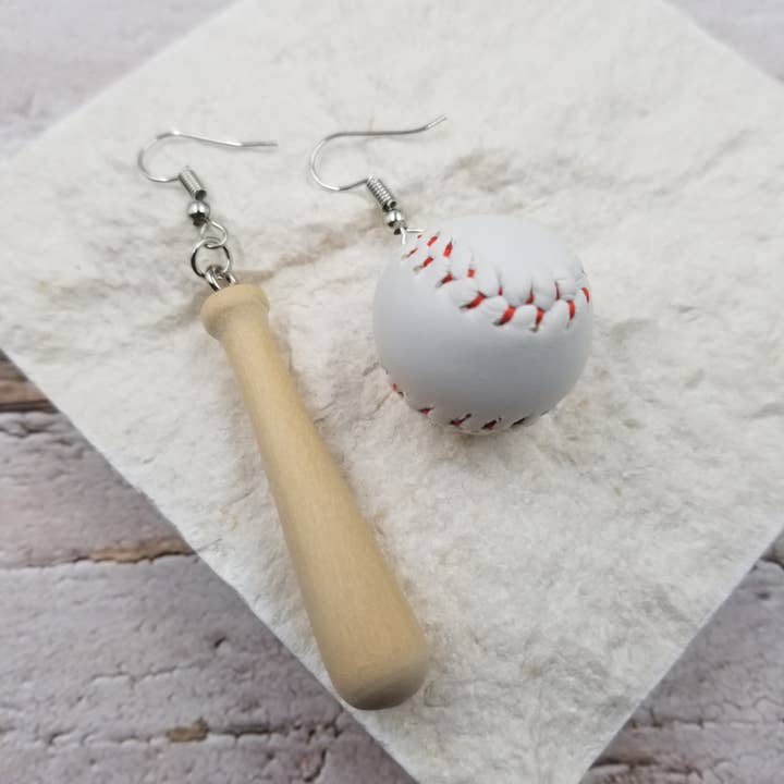 Treasure Wholesale - Wholesale Dangle Earrings - Wood And Leather Baseball Earring