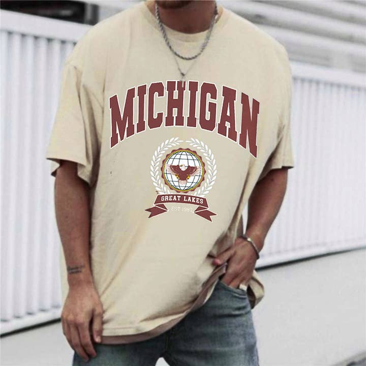 T-shirt surdimensionné à imprimé graphique Michigan pour hommes pour la vente par novaxau