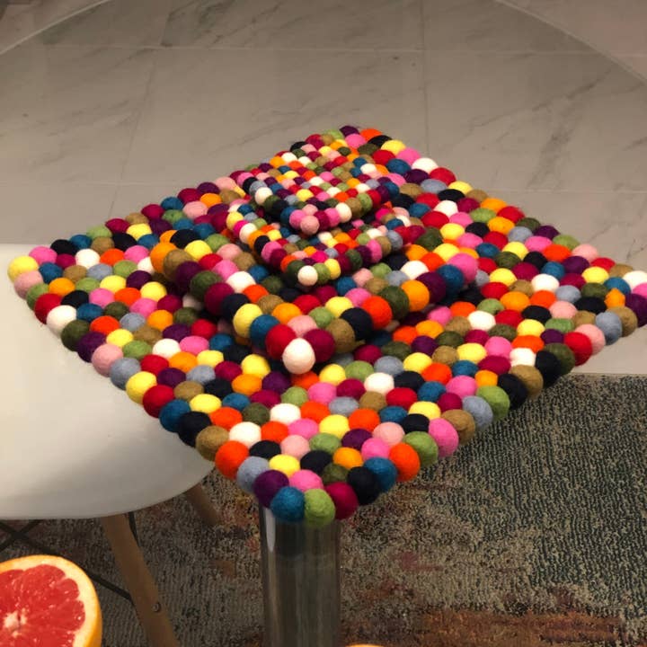 Funky Yak Ltd - Venta al por mayor Salvamanteles - Trébede/salvamanteles de fieltro hecho a mano.3