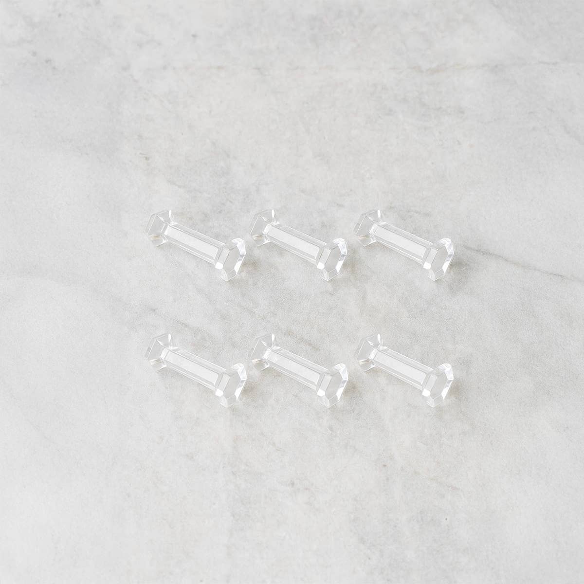 AULICA – Engroshandel Knivopbevaring – Knivholdere i krystal 3x3x10cm - sæt med 6 stk.1