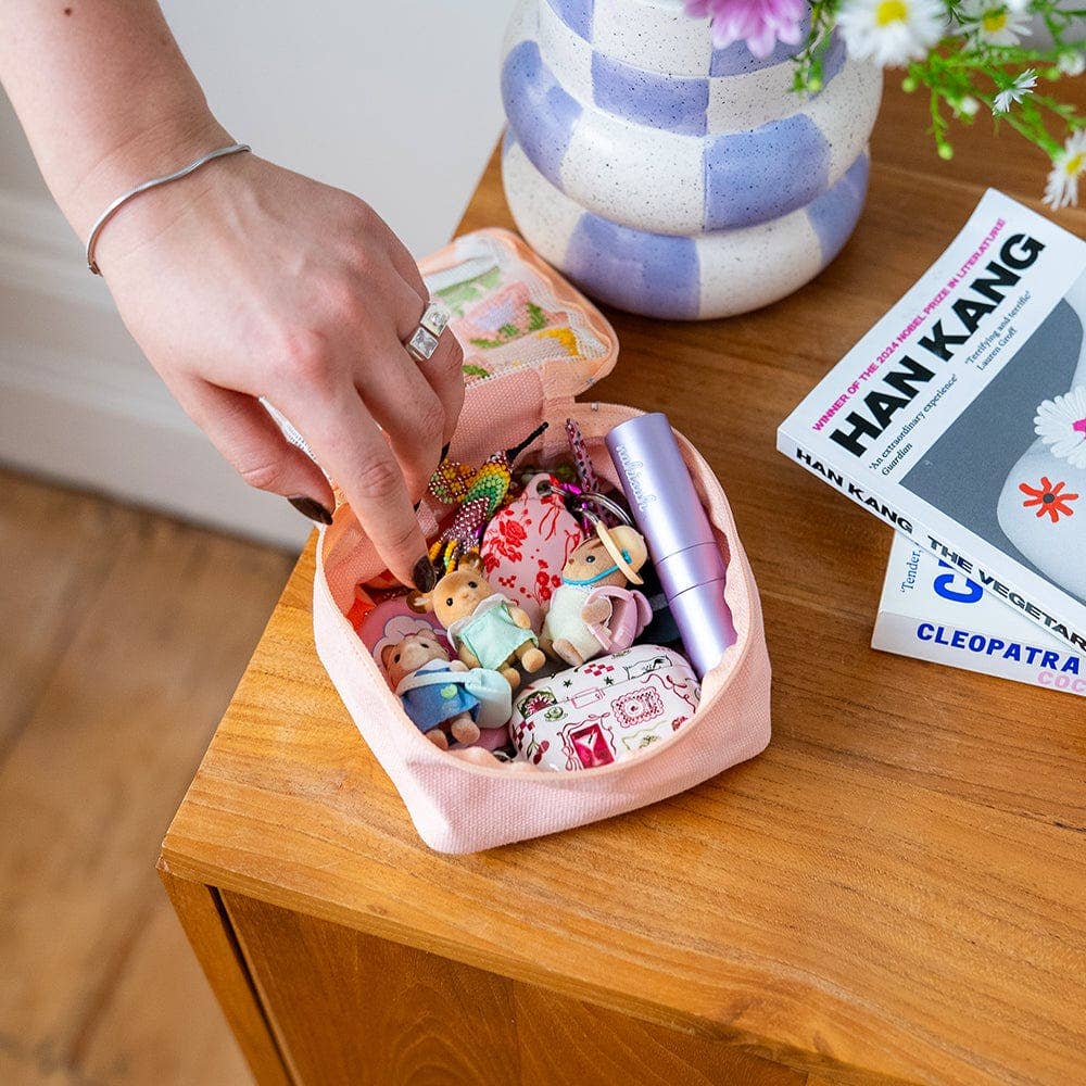 Craft Club – wholesale Embroidery/cross-stitch supplies – GOOD LUCK CHARMS - Needlepoint Pouch Kit2