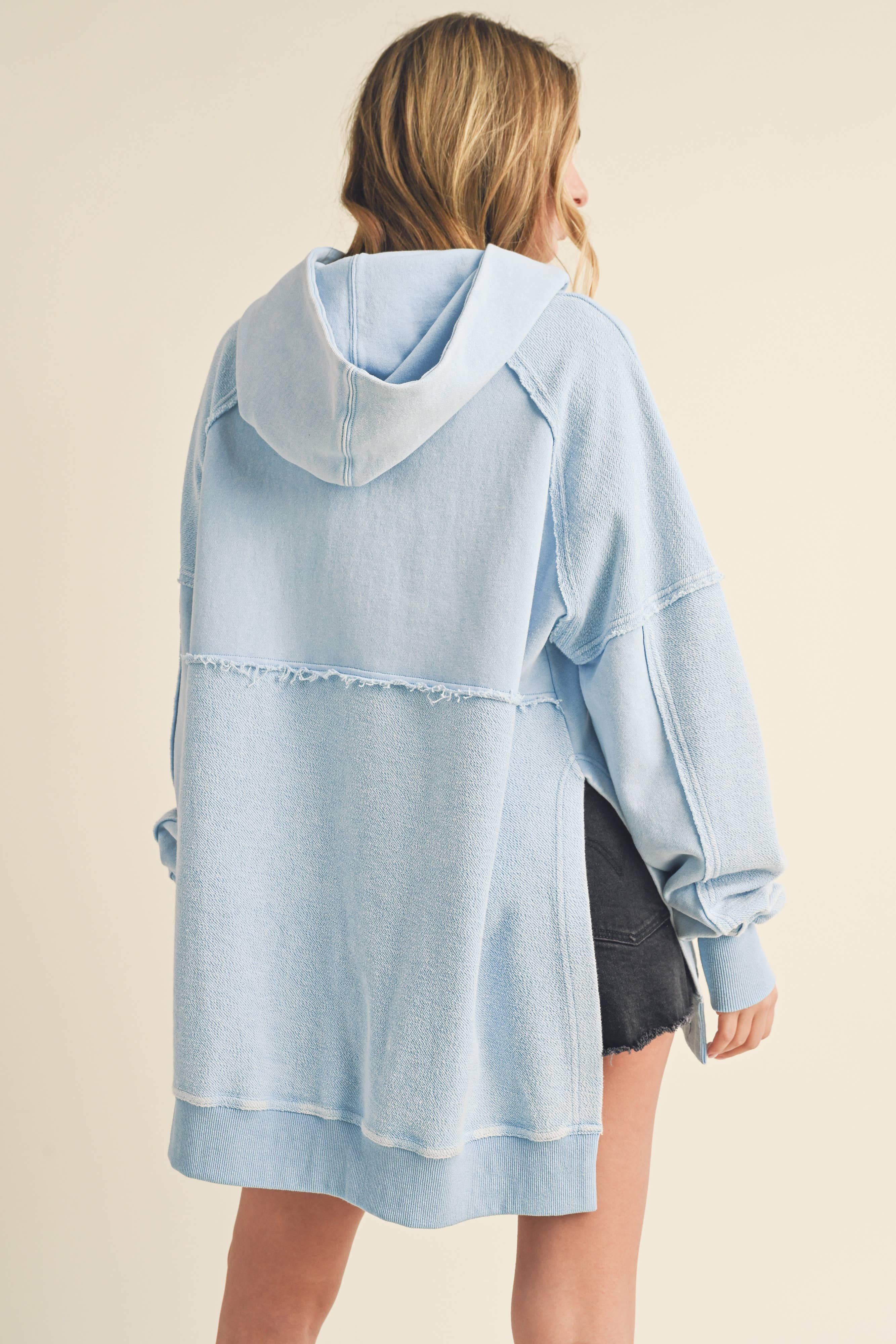 AEMI + CO – wholesale Hoodie – Women's – 966CK Deb Washed Hoodie 562