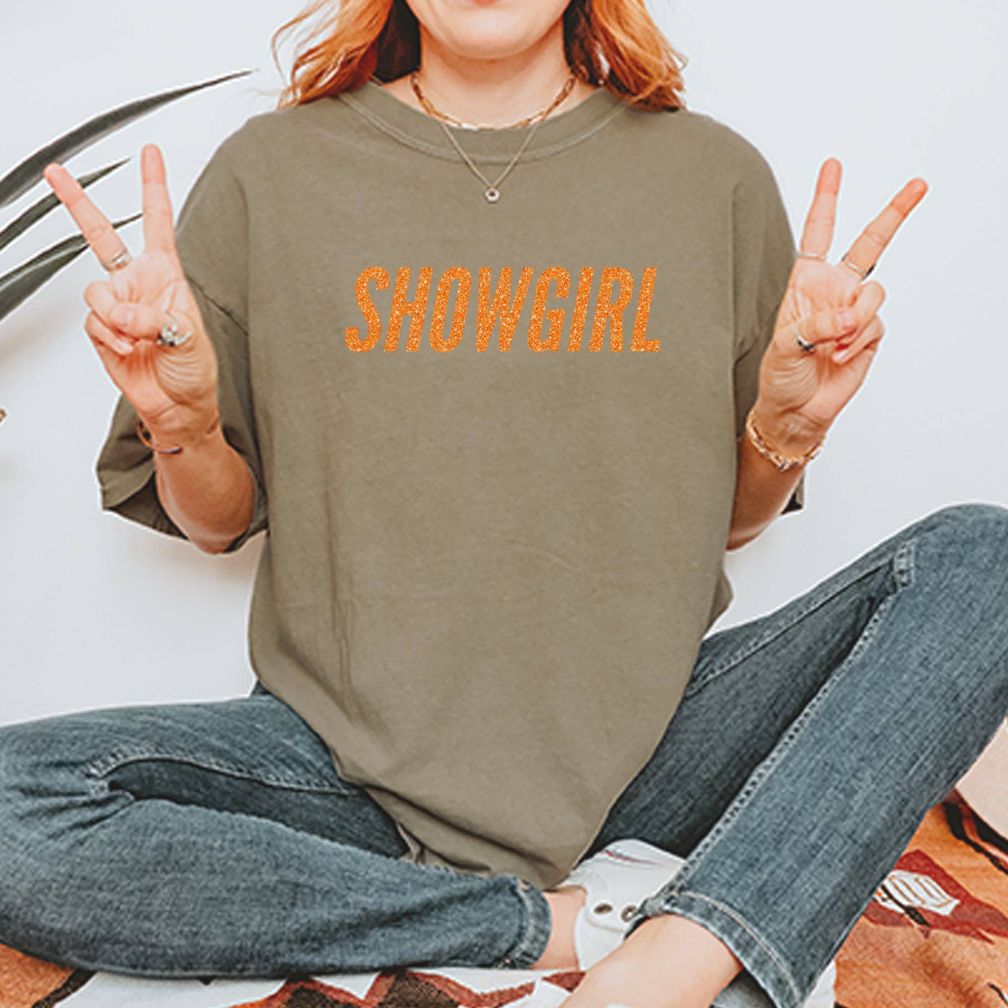 Expression Tees - Vente T-shirt sérigraphié – femme - T-shirt unisexe vintage doux à paillettes orange Showgirl29