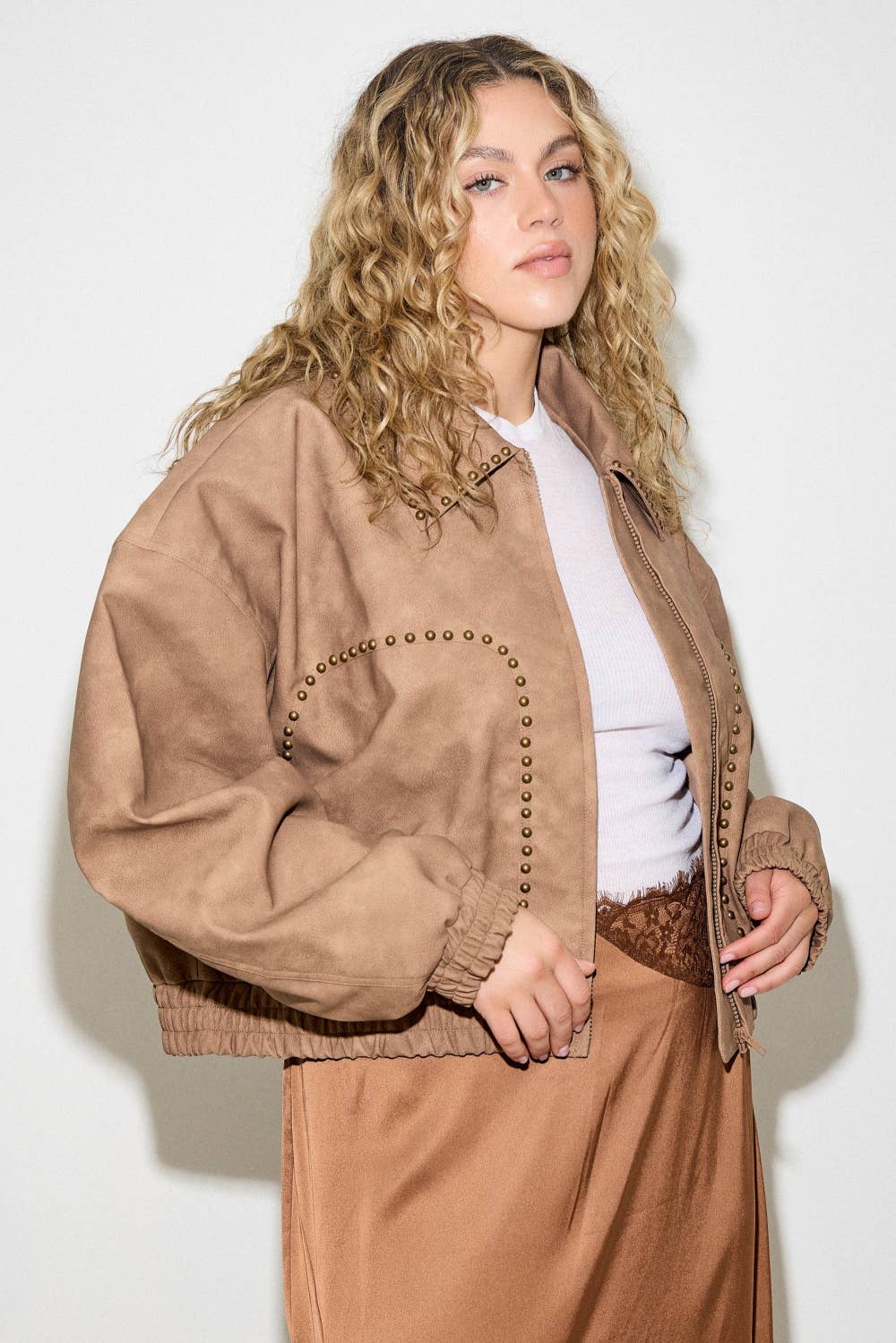 Baevely by Wellmade USA - Vendita all'ingrosso Giacca - Donna - GIACCA CON ZIP E BORCHIE5