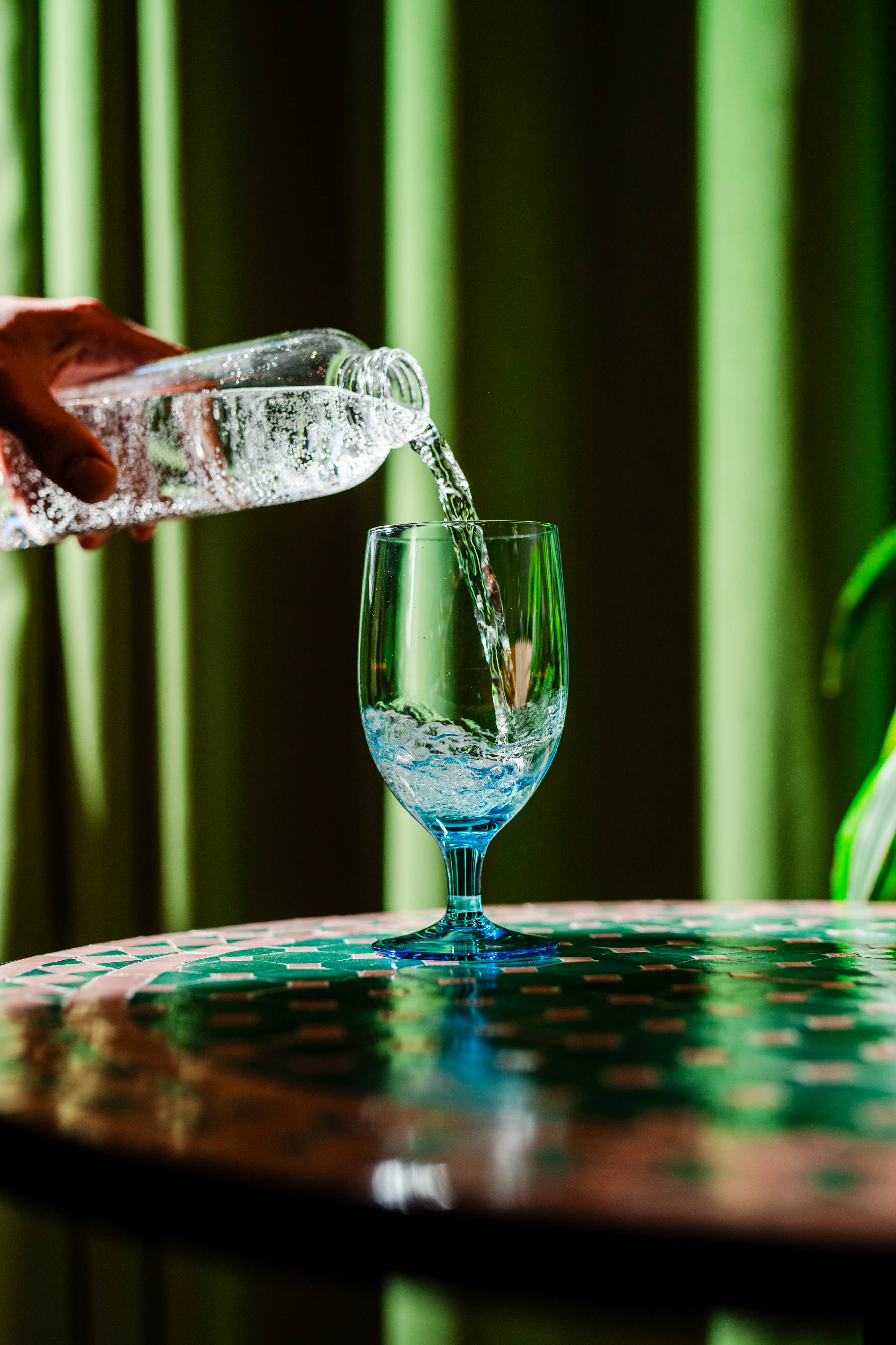 Hospitality Glass - Vente Bouteilles d'eau - Bouteille d'eau avec couvercle Atlantic 0,5 L2