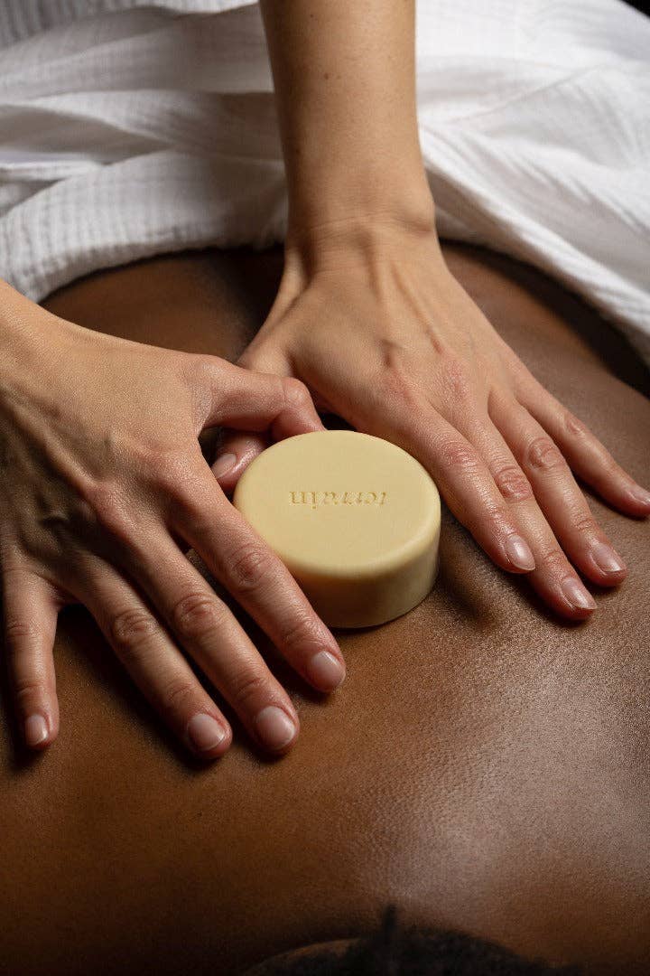 TERRAIN BRAZILIAN BOTANICALS - Wholesale Solid Lotion - CALMA Soothing Lotion Bar with Copaíba and Cupuaçu1