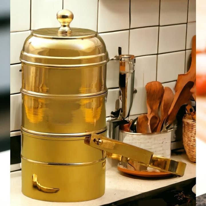 Sama Homes Messing Tiffin Box Met Kalai – Sama Homes voor wholesale door SAMA Homes