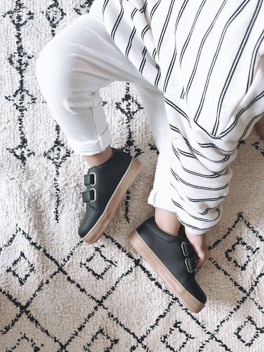 BLACK BLADE - SHOOSHOOS TODDLER KIDS LEATHER SNEAKER for wholesale on Faire7