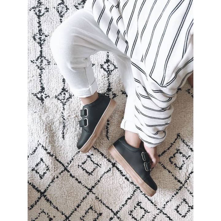 BLACK BLADE - SHOOSHOOS TODDLER KIDS LEATHER SNEAKER for wholesale on Faire7