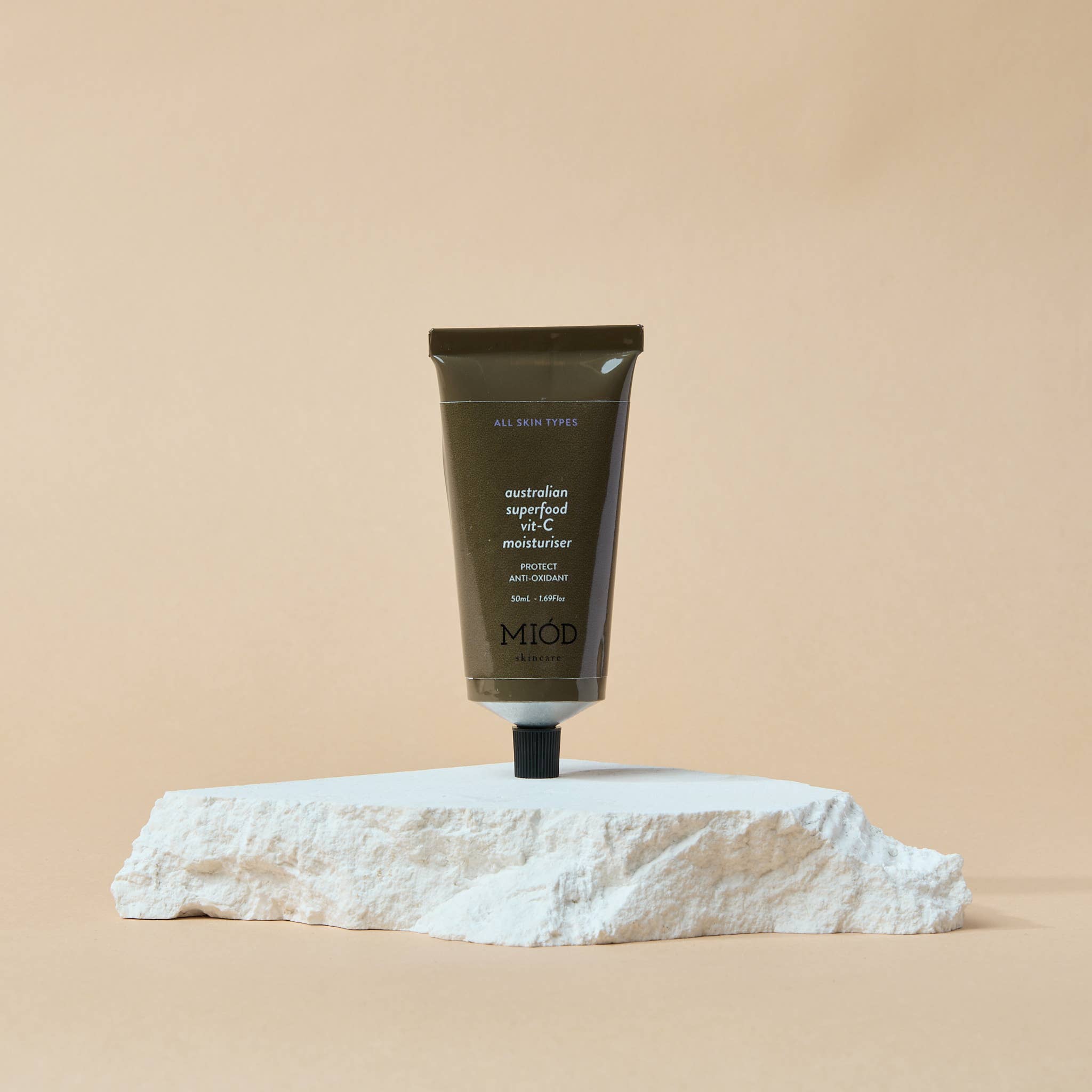 Miod Skincare - Wholesale Facial moisturiser - Australian Superfood Vitamin C Moisturiser2