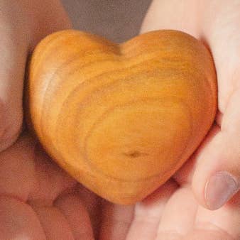 Håndlavet 3D træ hjerte indretning for engroshandel hos Forest Decor