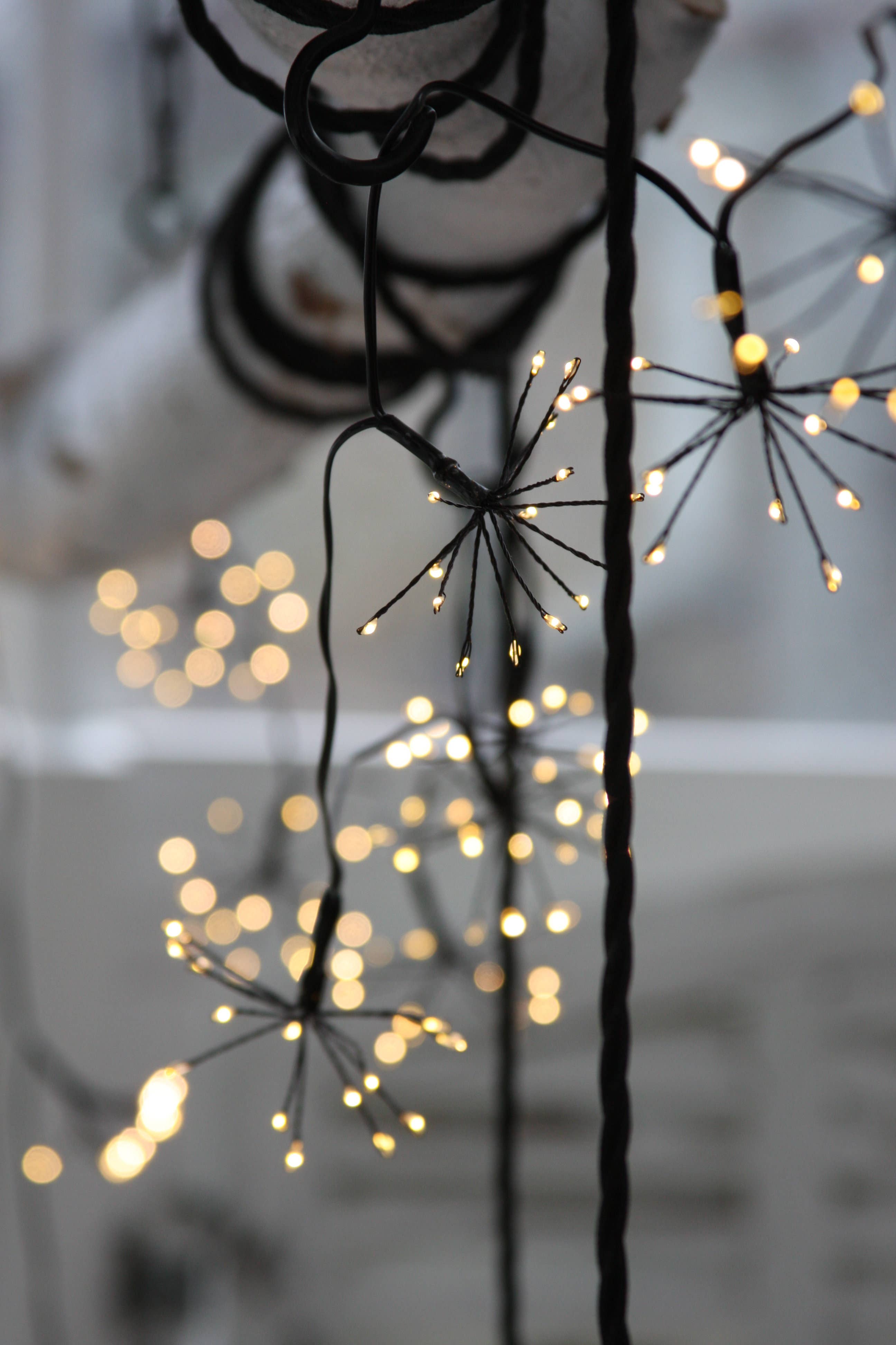 Lumina Of London Co - Wholesale String Lights - Starburst Chain Lights8