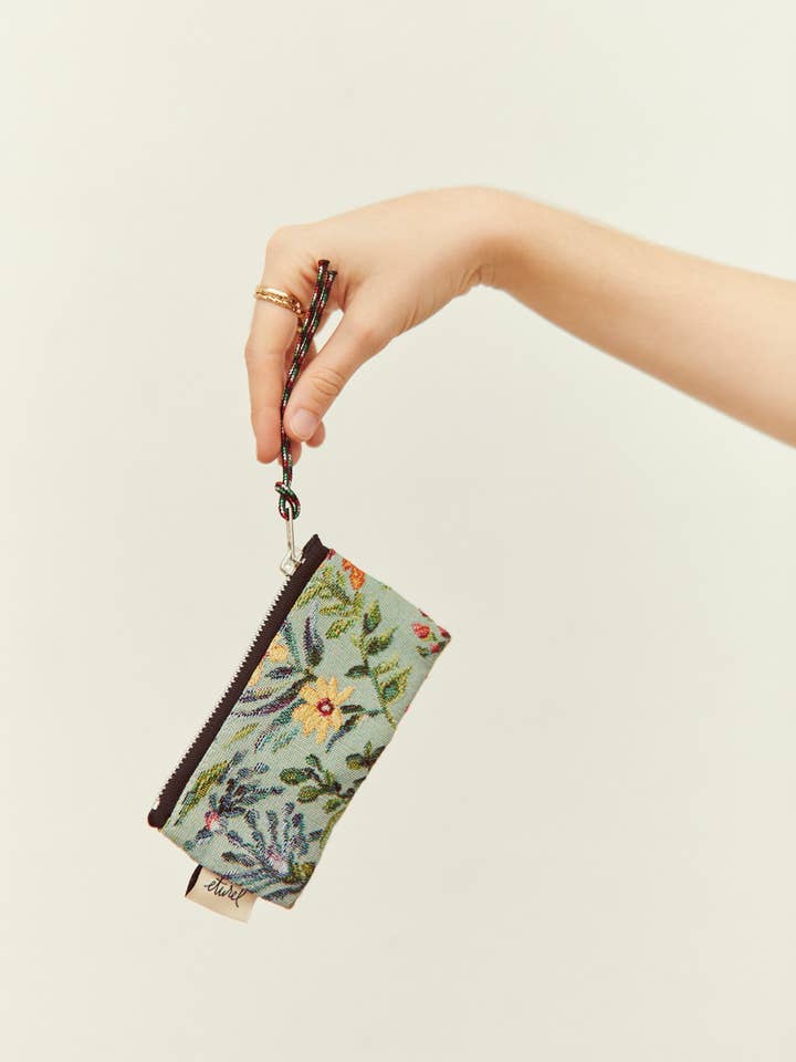 Light blue azaleas jacquard woven purse for wholesale by Eturel Madrid