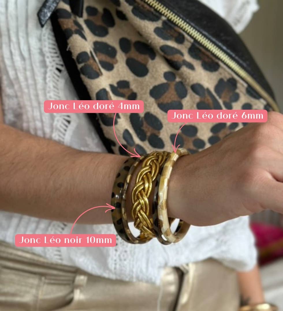 JolieJulie-MaLune-VentiLLo – wholesale Manschettarmband – 1 Léo armband GOLDEN i horn 4 mm1