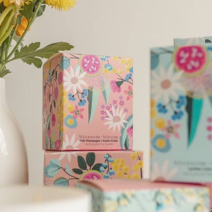 Blossom and Bloom – wholesale Jar/filled candle – Japanese Honeysuckle - Small 220 g