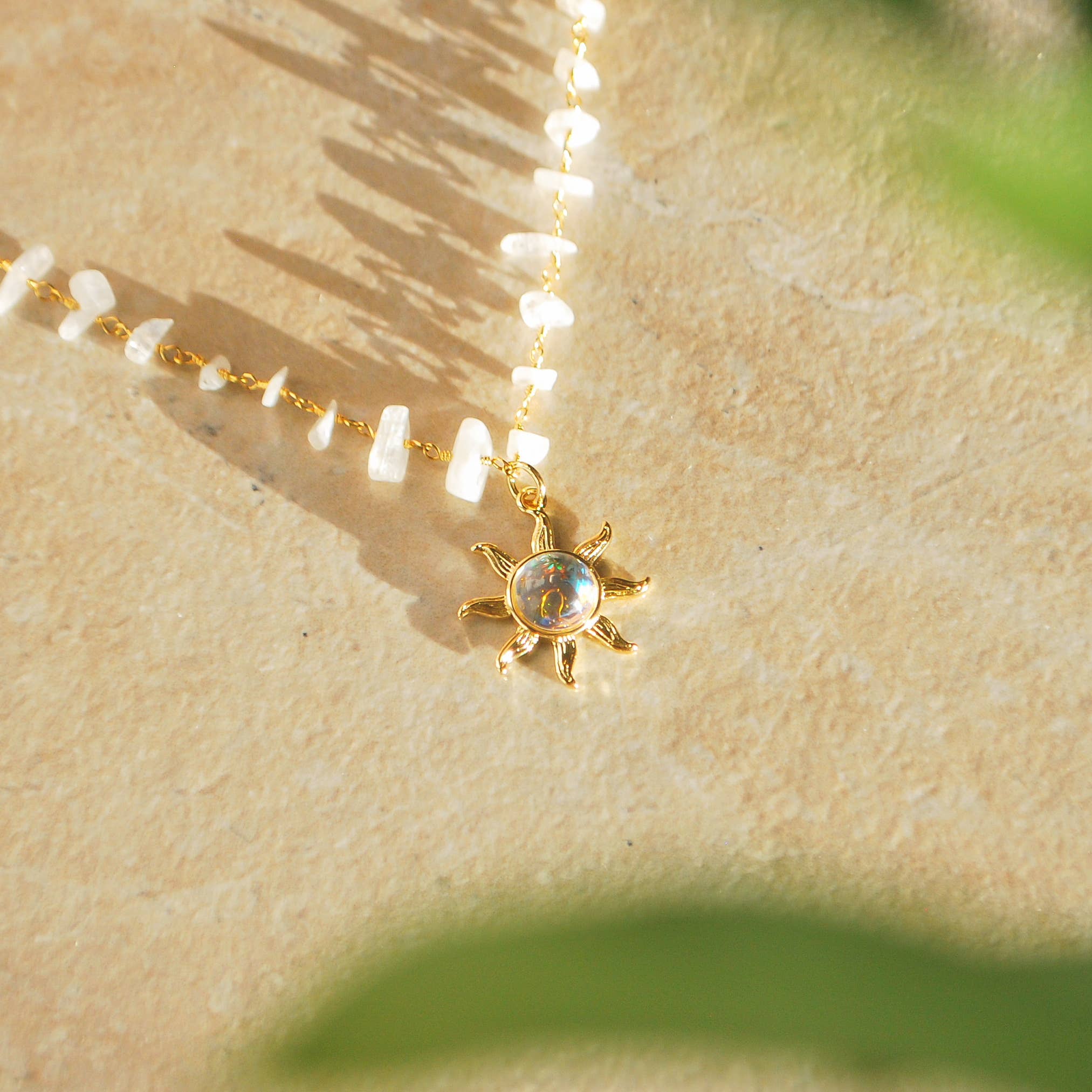 Liv Free Designs – Colar pingente/pendente por atacado – Colar Rainbow Moonstone6