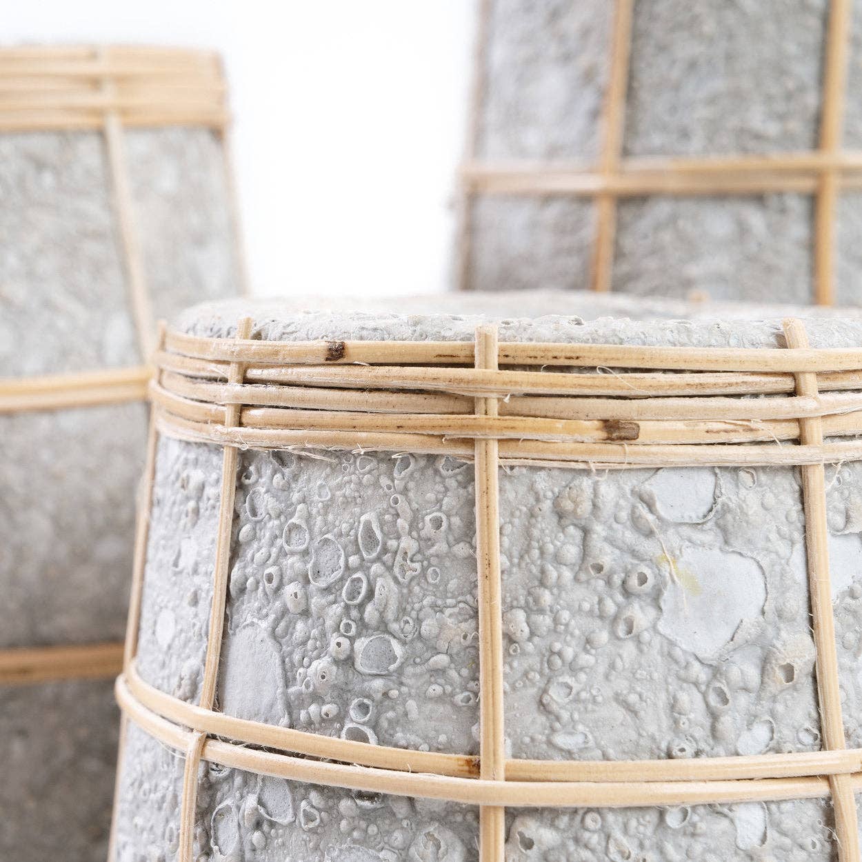 Bazar Bizar Living – wholesale Vase – The Cutie Vase - Concrete Natural - L5