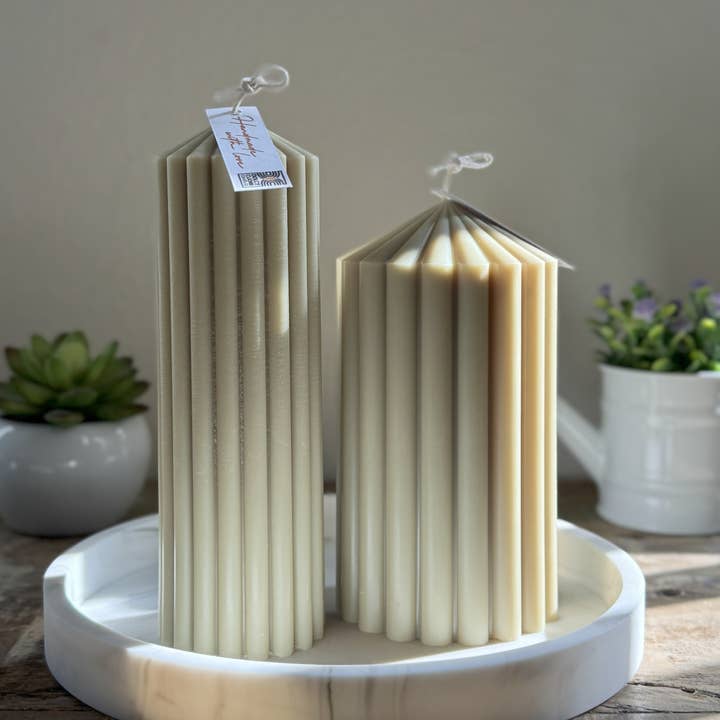 Medium Ribbed Candle, Pillar Candle, Ribbed Peak Pillar Can for wholesale by Dolce Cuore Candles