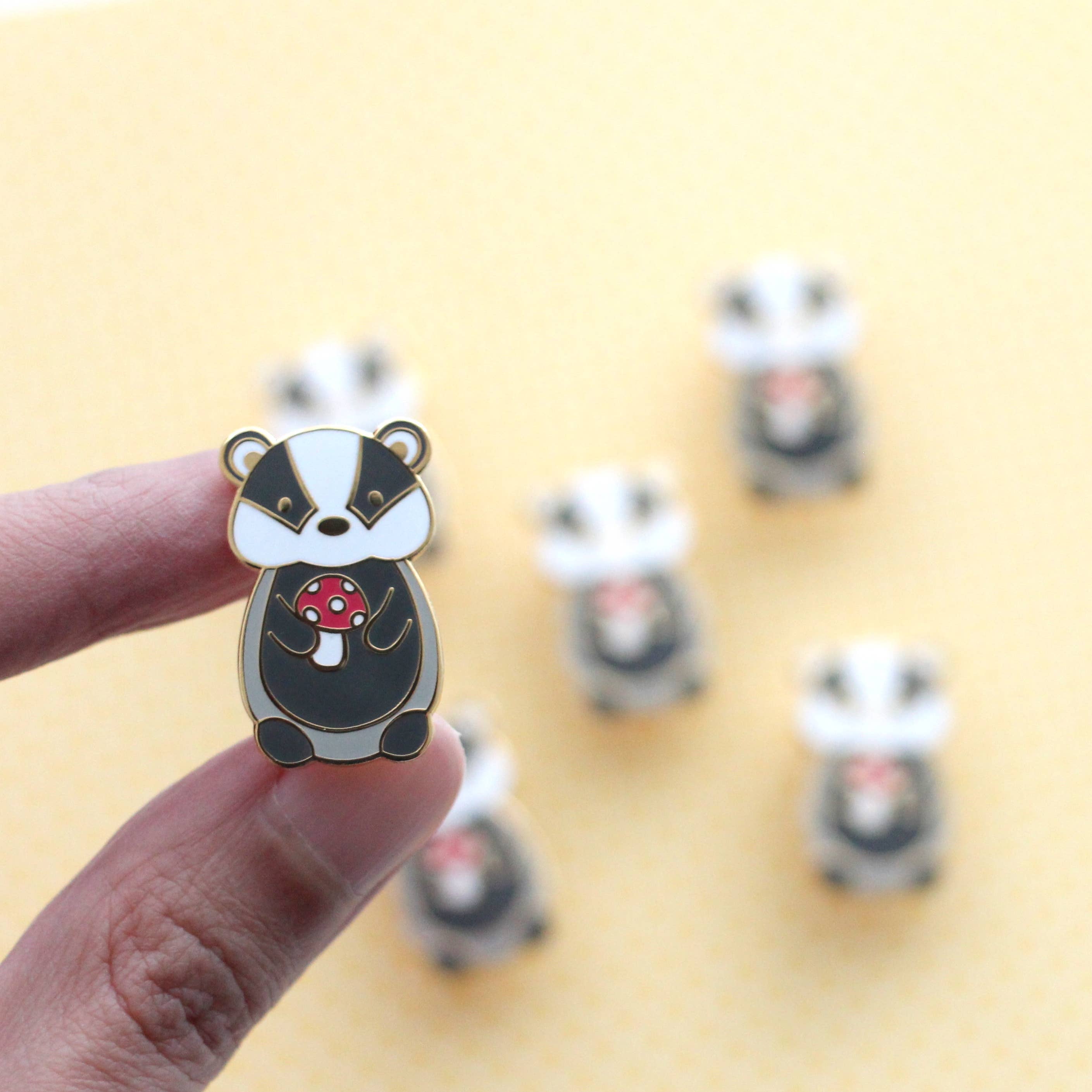 Wild Whimsy Woolies - Wholesale Lapel Pin/Button - Badger and Red Mushroom Enamel Pin (Red Mushroom Variant)2