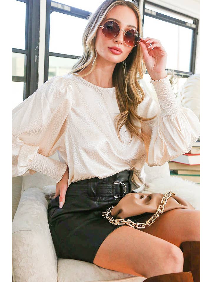 Vine & Love - Wholesale Blouse - Women's - Round neck balloon sleeves satin blouse VT6019818