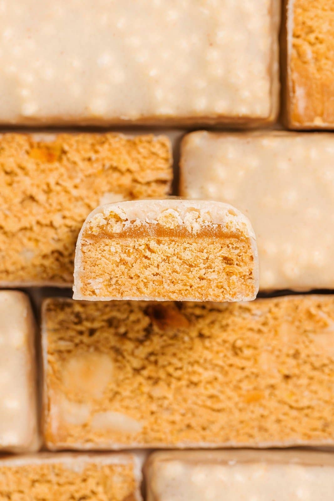 FIZI - Wholesale Snack Bar - MOOD BOOSTER “SALTED CARAMEL” 12 X 40G1