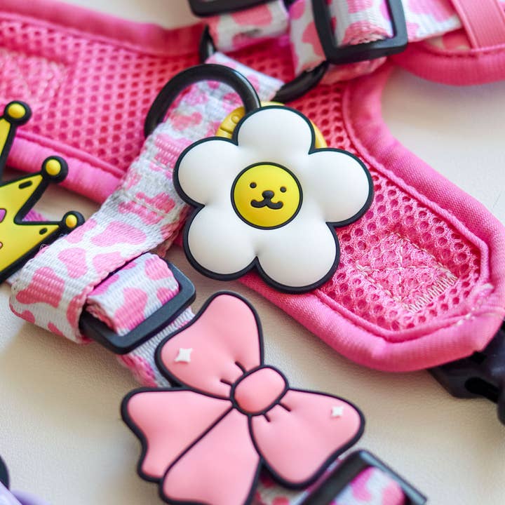 Daisy White Jiby Dog Charm for wholesale on Faire1