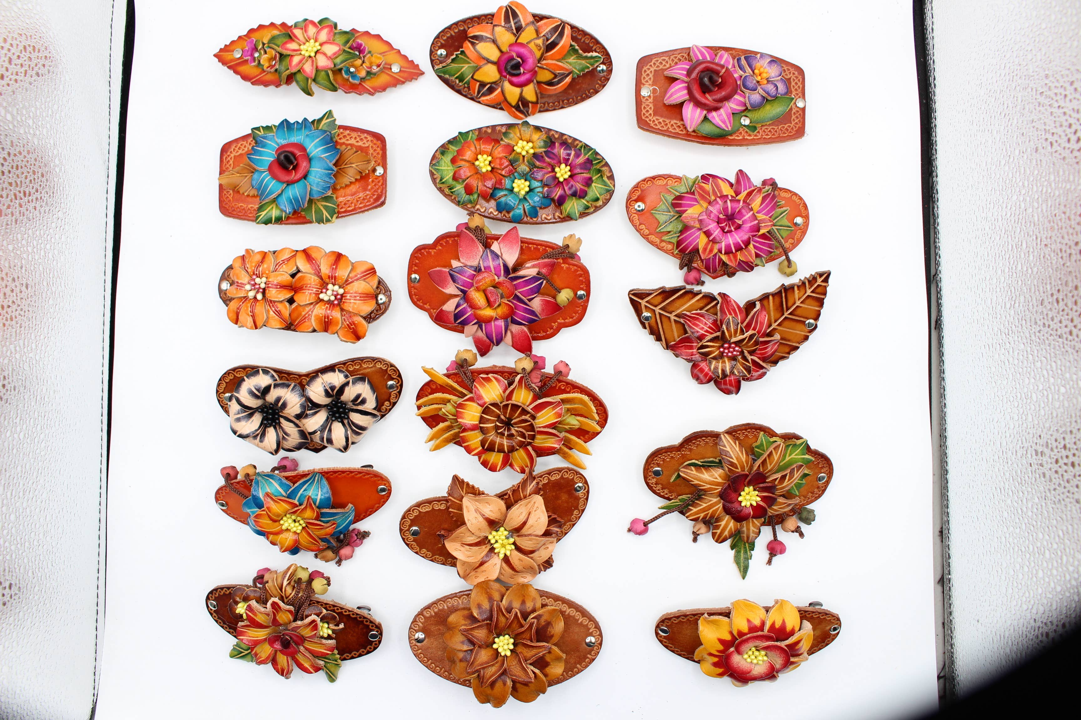 Sunflower Handmade leather inc - Wholesale Barrette - Women's - as0003-2 6 pcs woodstick and 6 pcs metal leather barrettes4