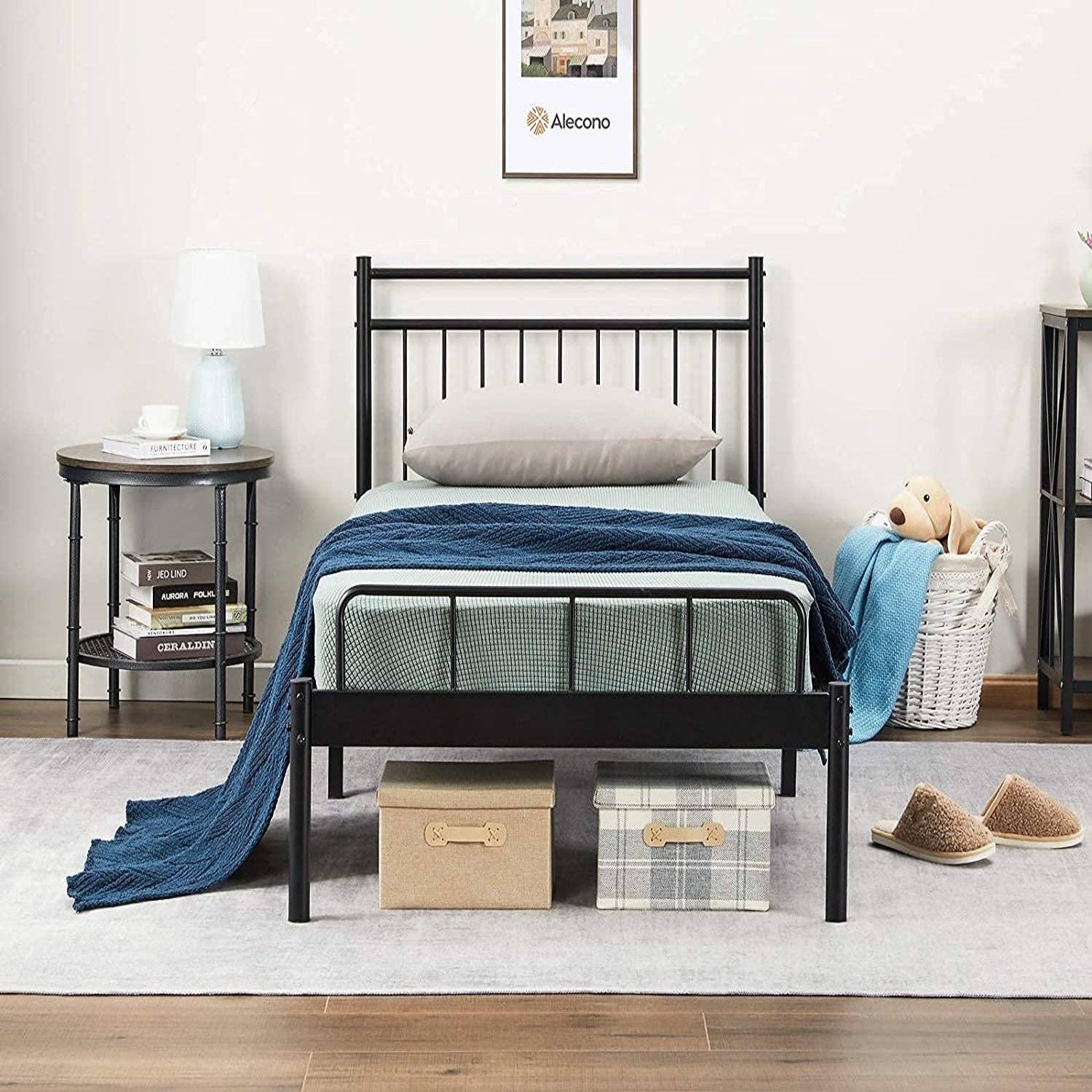 Gourmet Edge - Wholesale Bedroom Furniture - LUNA TWIN METAL BED FRAME #LUNA-TWIN-BK-XH-AN