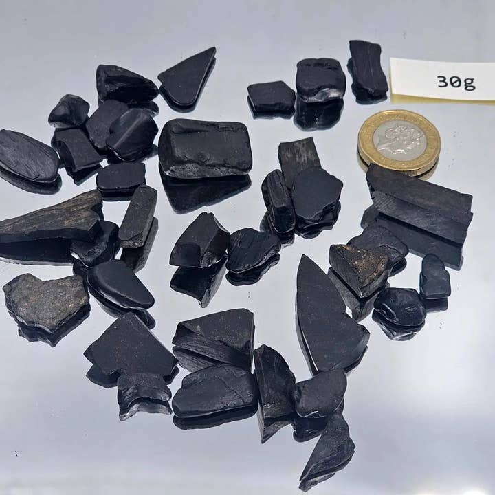 Distinction Crystals - Venta al por mayor Piedras/cristales espirituales - Lote de 30 g de gemas de madera fósil Jet3