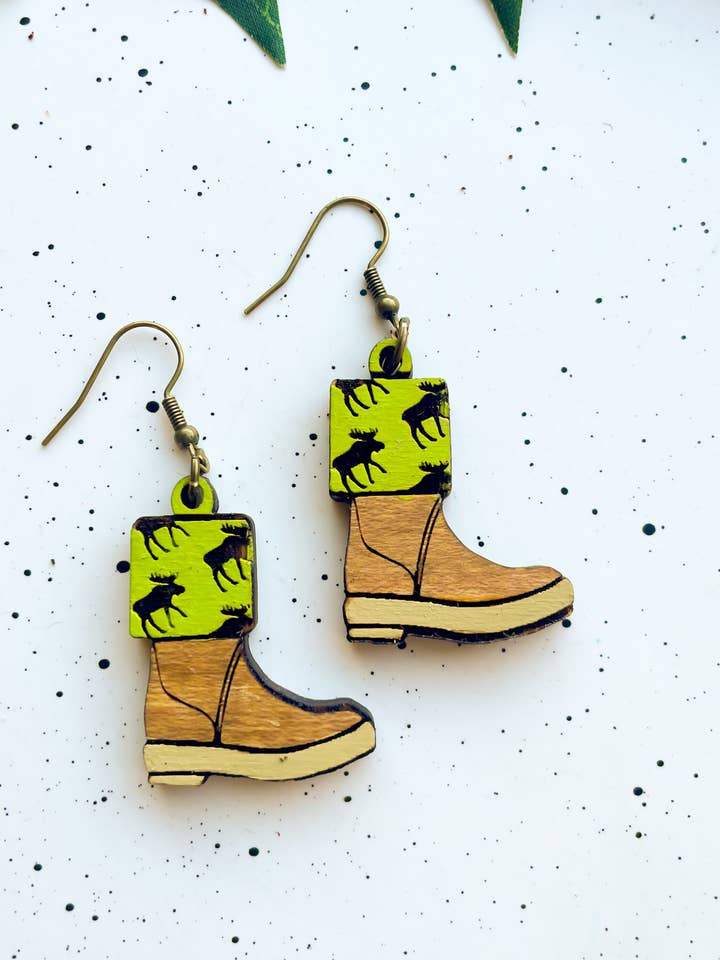 Moose Xtra Tuff houten oorbellen voor wholesale door Ak Daisy Chain