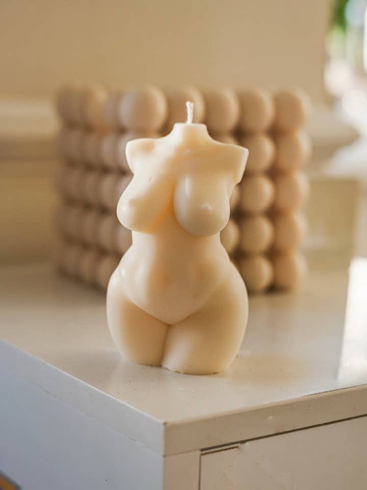 Hera Scented Candle (3 colours) for wholesale by AfterBurnCandles