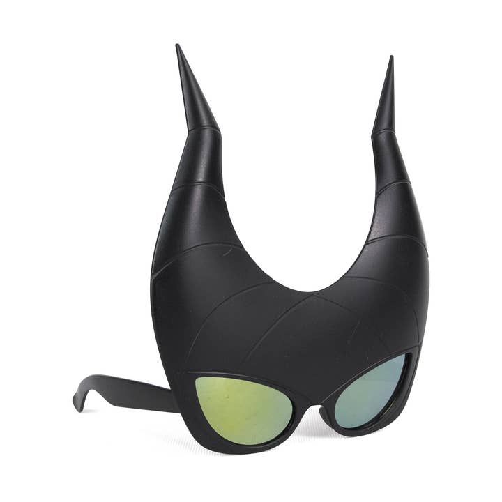 MALEFIK GLASSES and other Purchase Wholesale mjölk. Free Returns & Net 60 Terms on Faire trending on Faire.