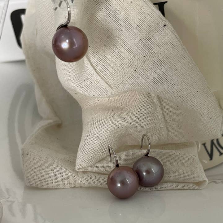 ZEN&CO Studio - Vente Boucles d'oreilles pendantes - Boucles d'oreilles goutte en perle violette MERLOT5