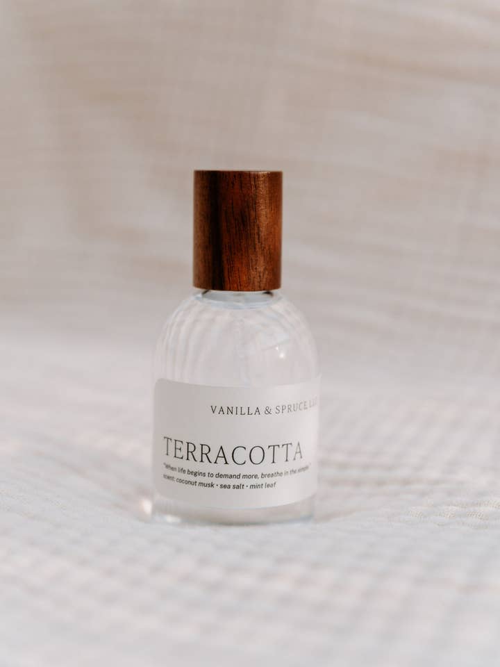 Eau de Parfum - Terracotta per la vendita all'ingrosso da parte di Vanilla and Spruce, LLC