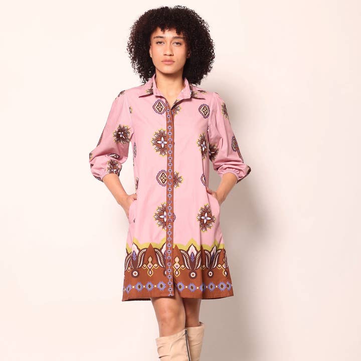 ROBE AVA À MOTIFS FLORAUX pour la vente par Maude-Vivante