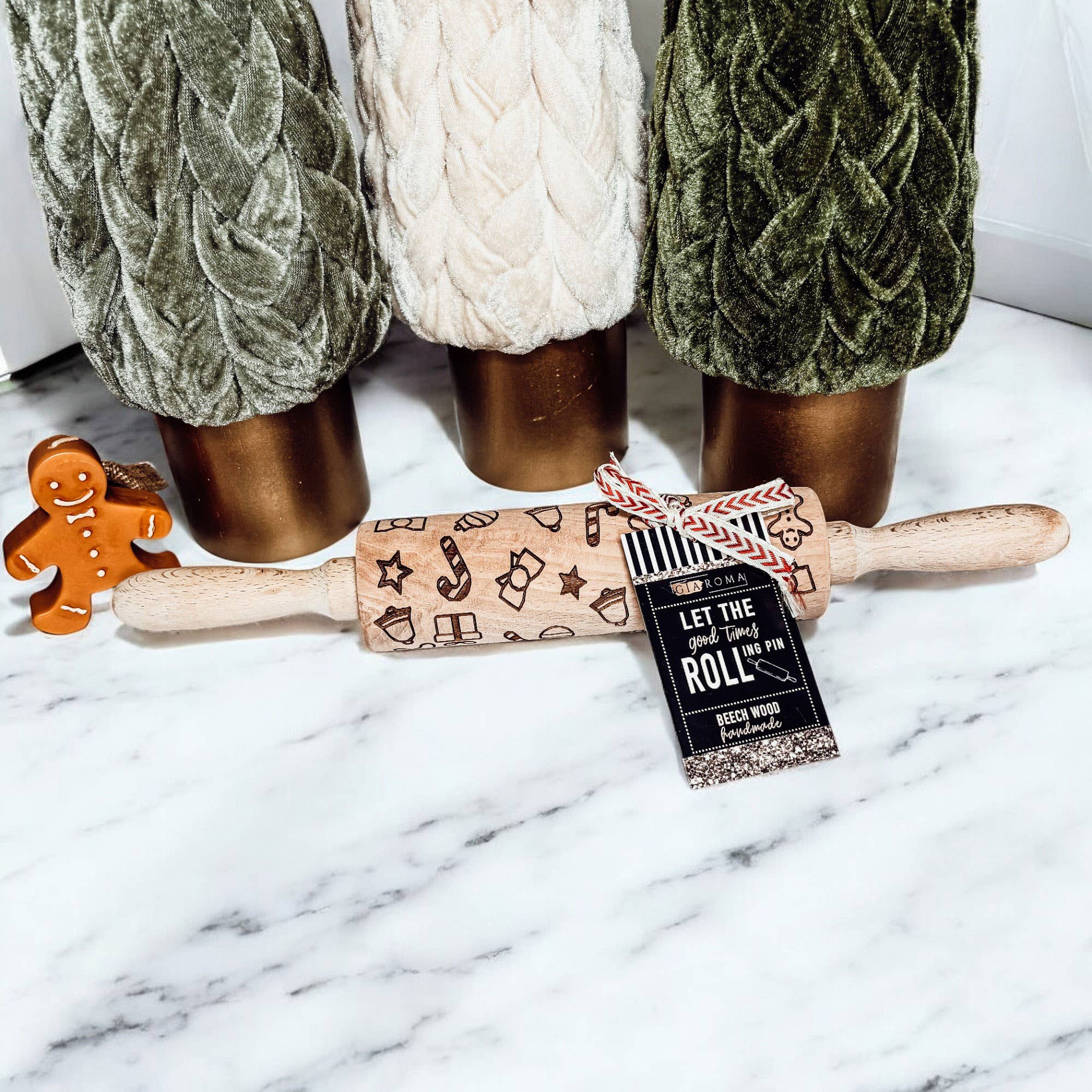 Gia Roma - Wholesale Rolling Pin - Christmas Cookie Gift Set, Wood Rolling Pin + Cookie Cutters64