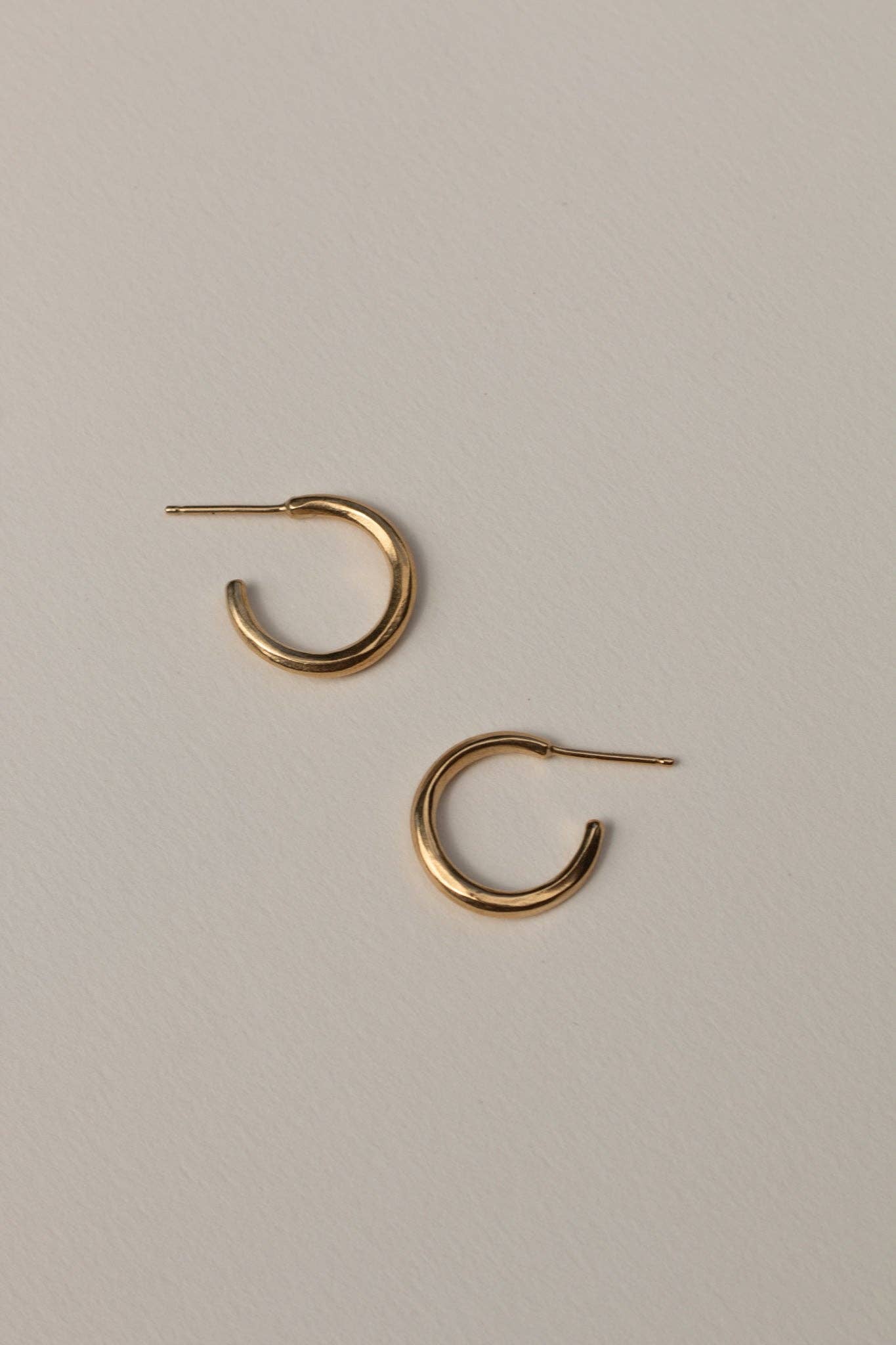 YEWŌ Collective - Wholesale Hoop Earrings - Nayo Hoops (Sm / Lg)0