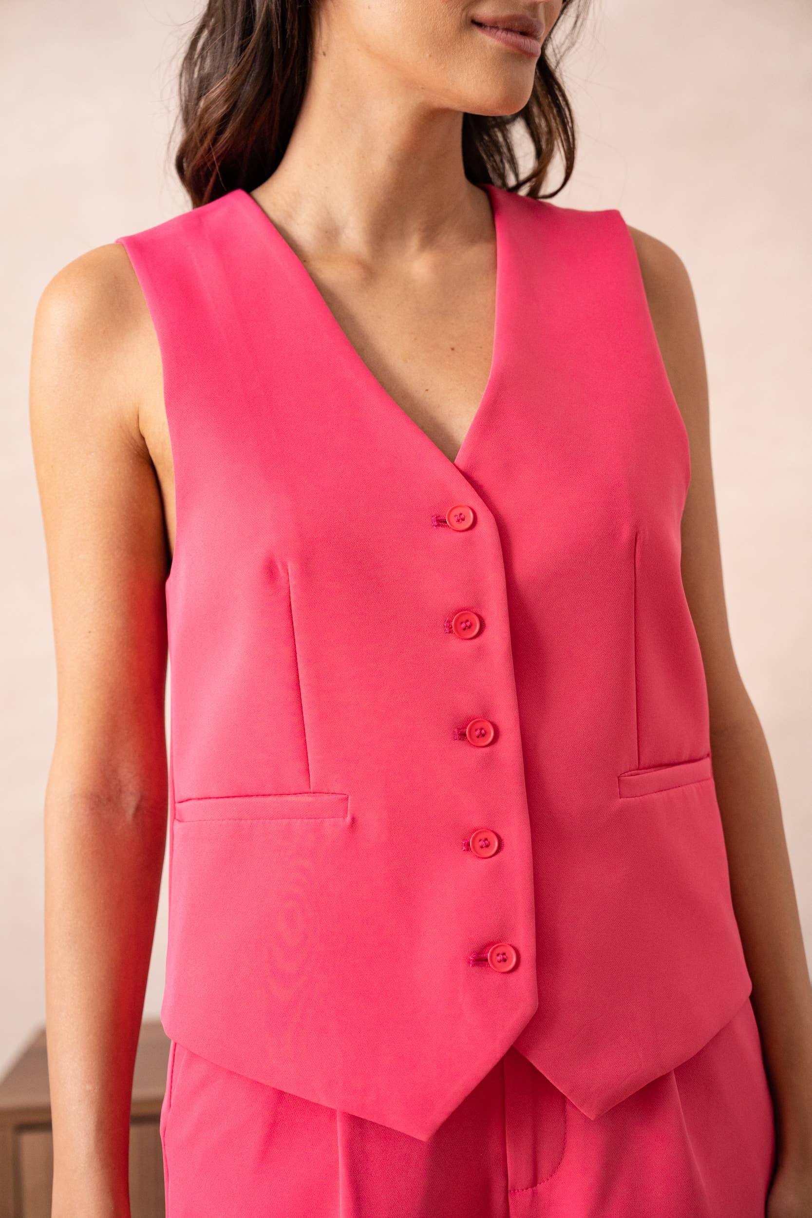 Attentif Paris - Wholesale Suit Vest - Women's - [Timeless] Solid Sleeveless Tailored Vest45