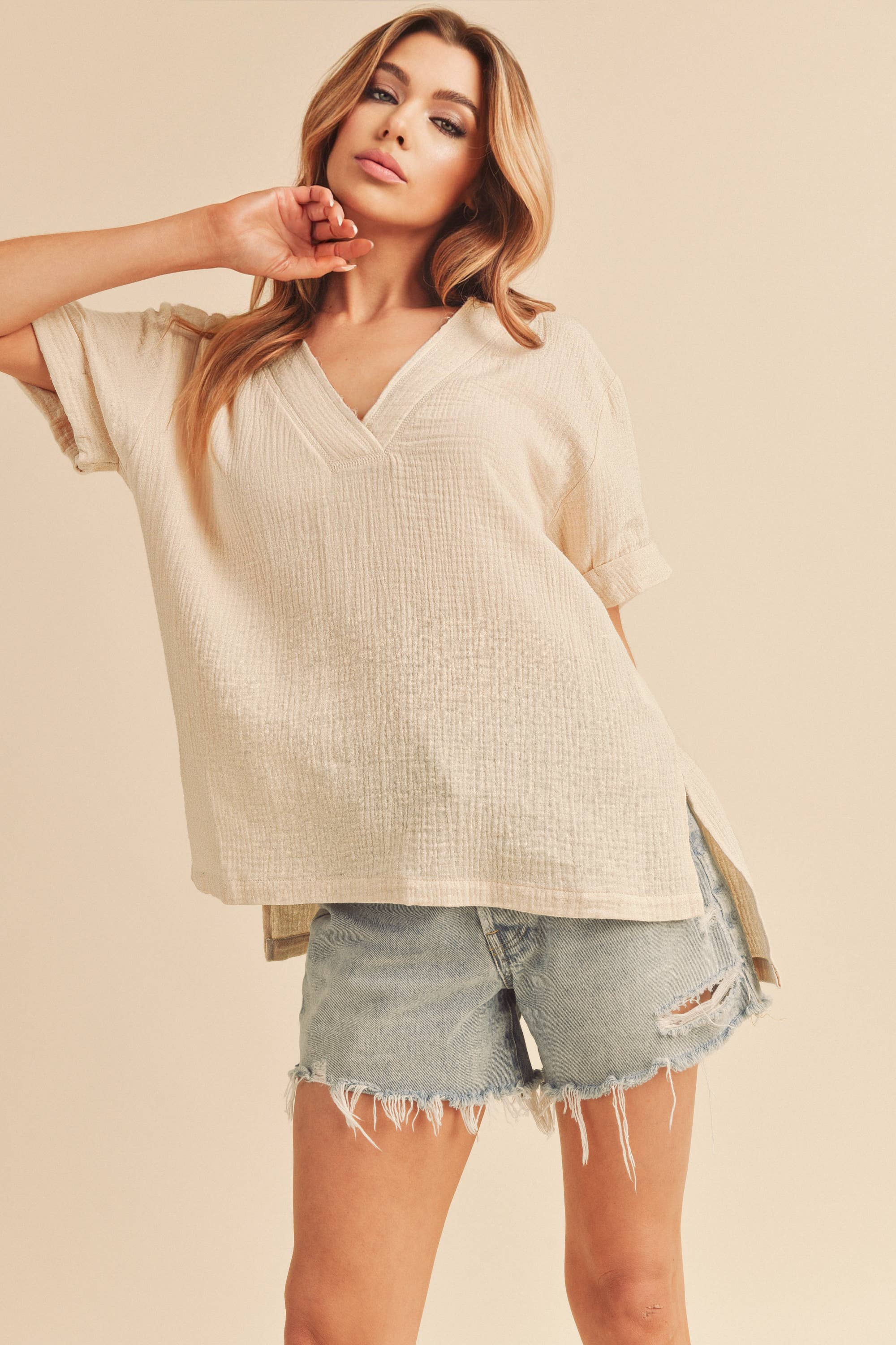 AEMI + CO - Wholesale Blouse - Women's - 8167BK Trudie Top27