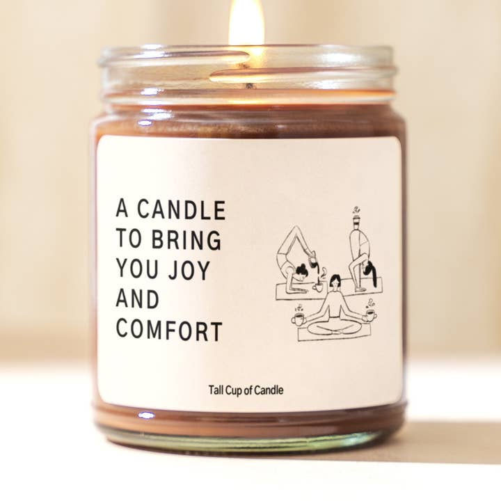 Una vela que te brinda alegría y comodidad | Regalo acogedor | Vela con temática de café | Vela de soja vertida a mano para venta al por mayor de Tall Cup of Candle
