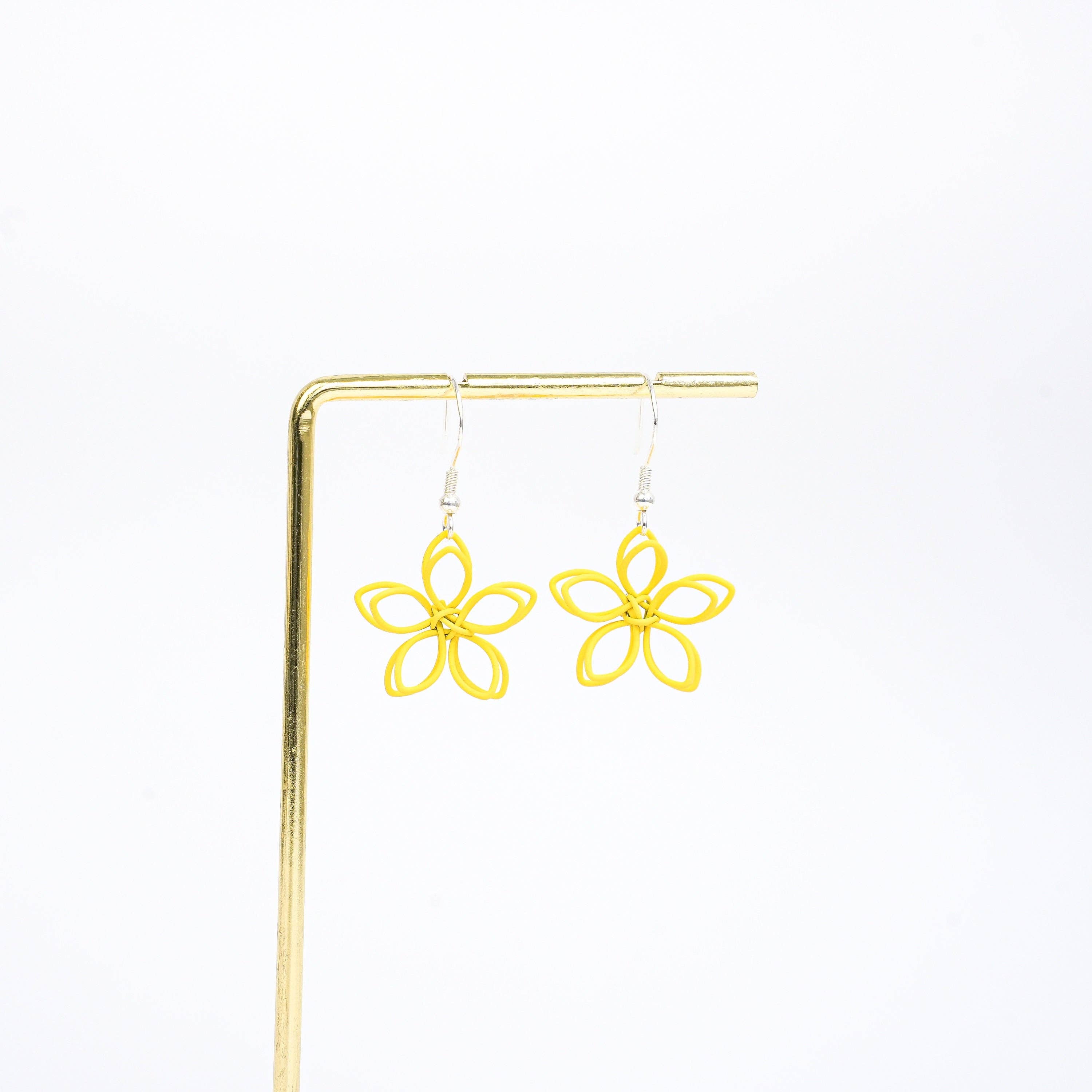 Mini Story Co - Wholesale Hangende/ronde oorbellen - Sakura Bloem Hanger Oorbellen8