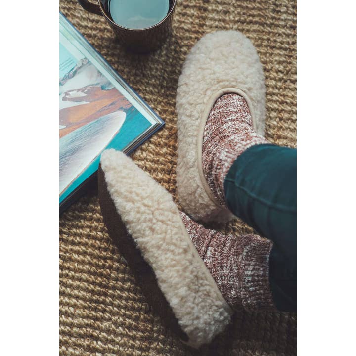 Chaussons ballerines - 100% laine de mouton - Latte et autres tendances Résultats pour ballerines suredelle en vente B2B. Retours gratuits et paiement à 60 jours sur Faire sur Faire.