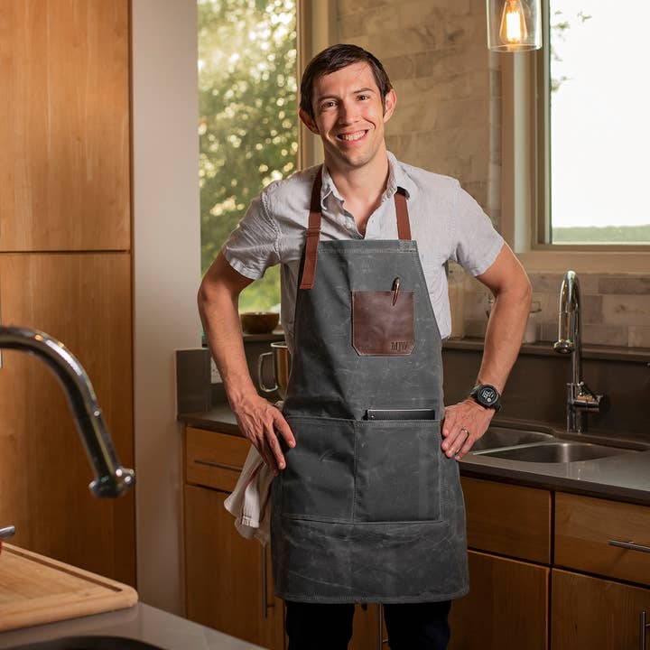 Clark & Taft Crafting Company – wholesale Apron – Waxed Canvas Apron6