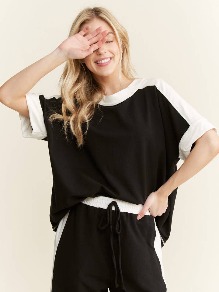 J.Her - Wholesale T-Shirt - Women's - Mineral Washed Contrast Side Spring Top HT6374