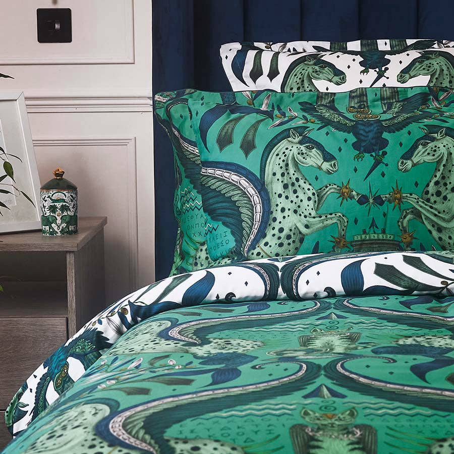 Peacock White Odyssey Bedding Set - UK/EU Sizing for wholesale on Faire11