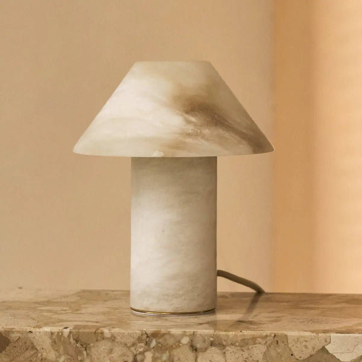 Tavellio - Wholesale Accent/Desk Lamp - Eleonora Stylish Alabaster Lamp | Unique Design with Soft Glow1